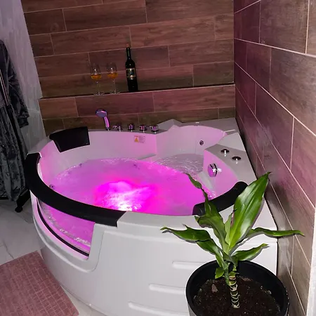 Apartment Pink *